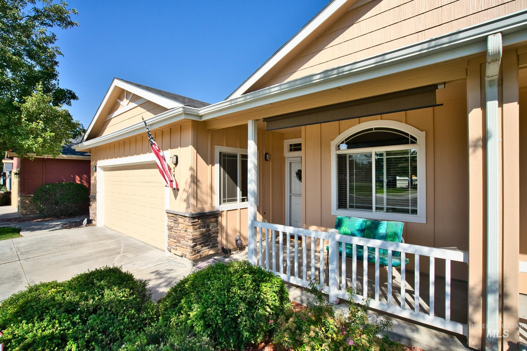 2442 N Blue Springs Ave