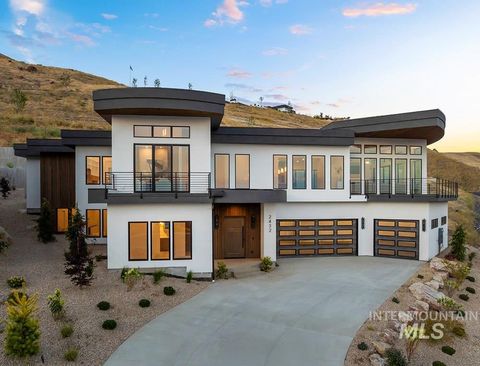 Photo of 2432 S Globe Lane, Boise, ID 83716 (MLS # 98979117)