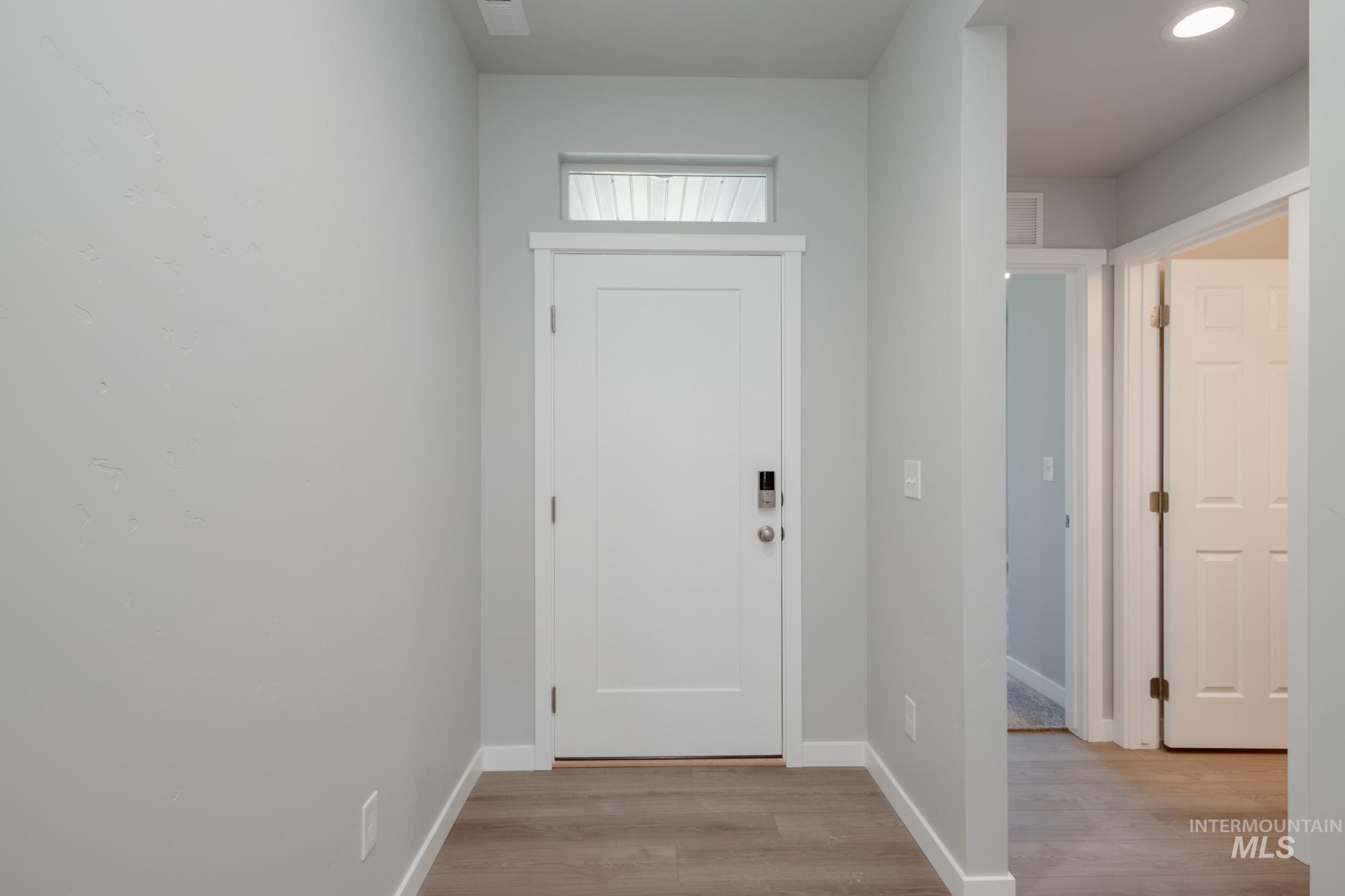 3058 N Arroyo Vista Way