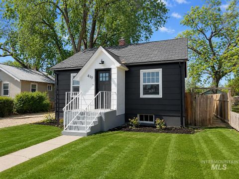 Photo of 419 21st Avenue South Ave, Nampa, ID 83651 (MLS # 98985641)