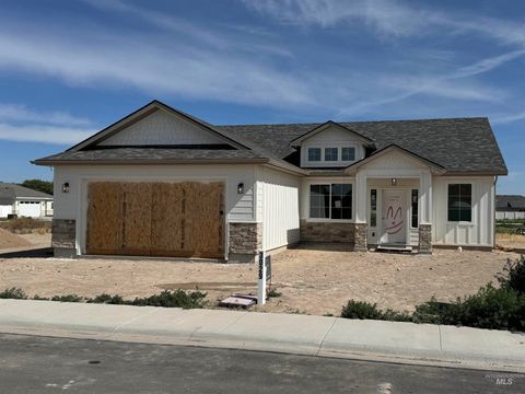 Photo of 3029 Capricorn Ave, Twin Falls, ID 83301 (MLS # 98992500)