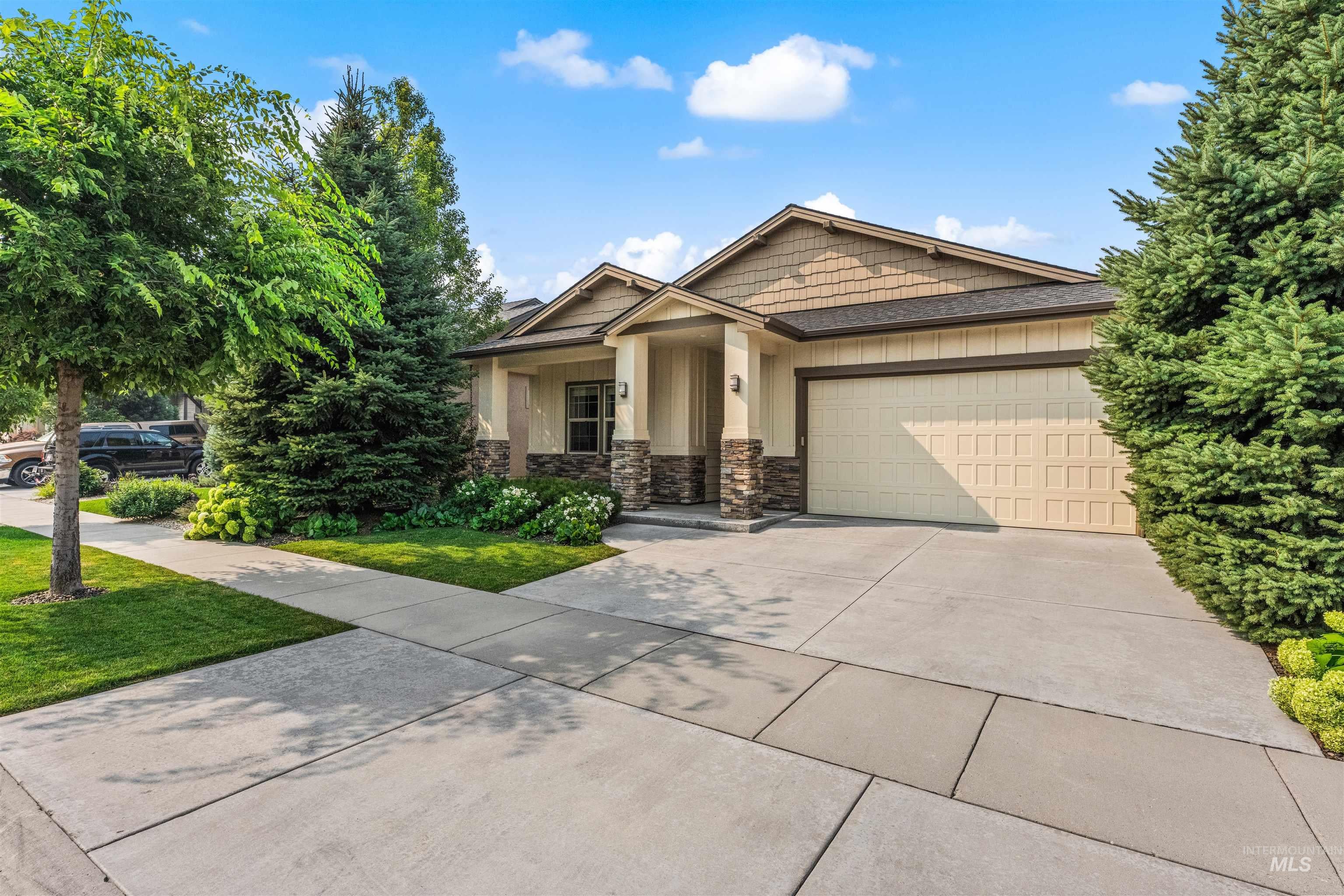 1037 E Radiant Ridge Dr.