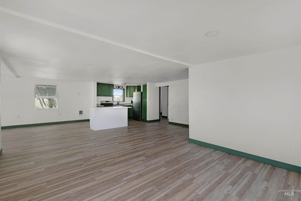 Photo of 102 S 400 W, Rupert, ID 83350 (MLS # 98955444)