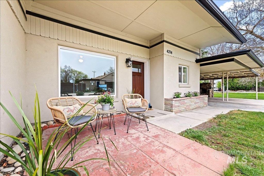 Photo of 4204 W Libby St, Boise, ID 83705 (MLS # 98980551)
