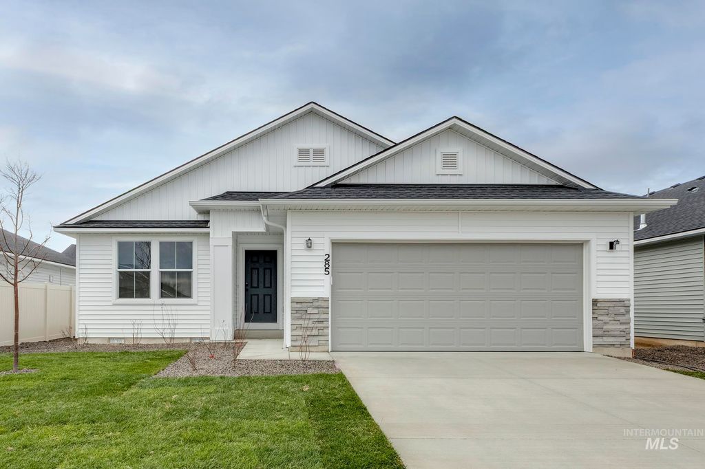 Photo of 285 N Cranesbill Ave, Kuna, ID 83634 (MLS # 98968385)