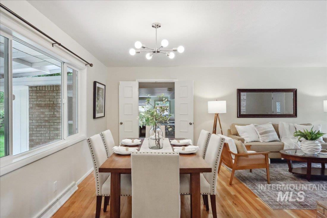 Boise, Idaho 83702, United States, 4 Bedrooms Bedrooms, ,3 BathroomsBathrooms,Residential,Active,135329