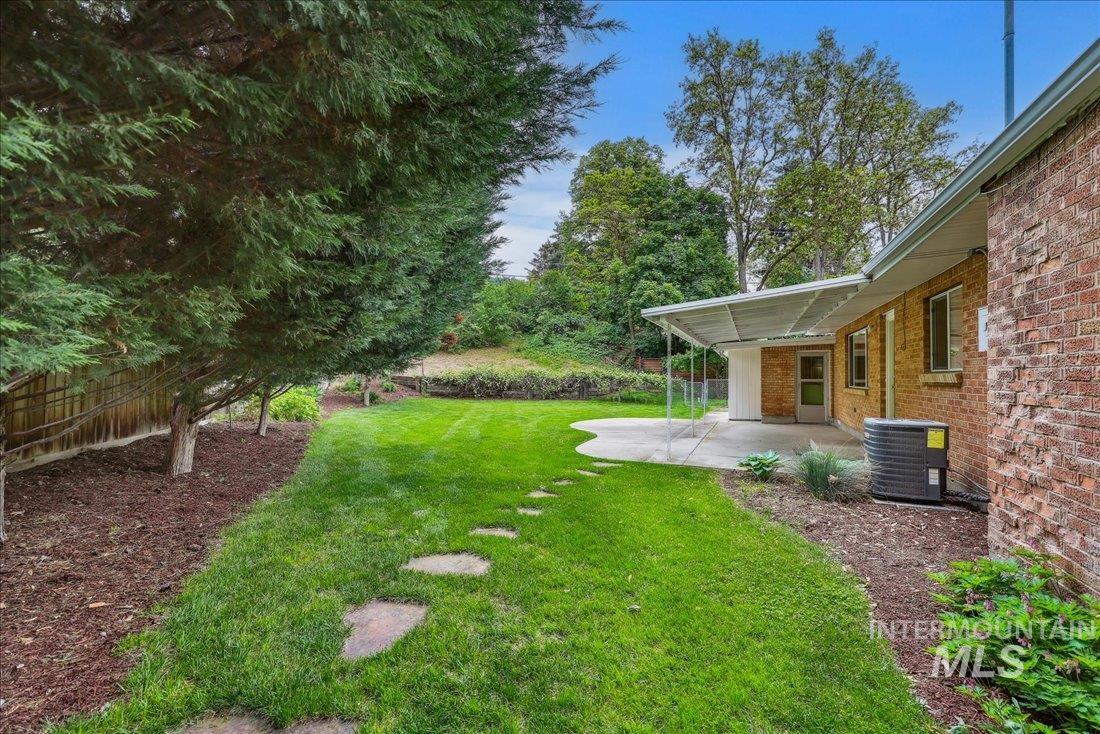 Boise, Idaho 83702, United States, 4 Bedrooms Bedrooms, ,3 BathroomsBathrooms,Residential,Active,135329