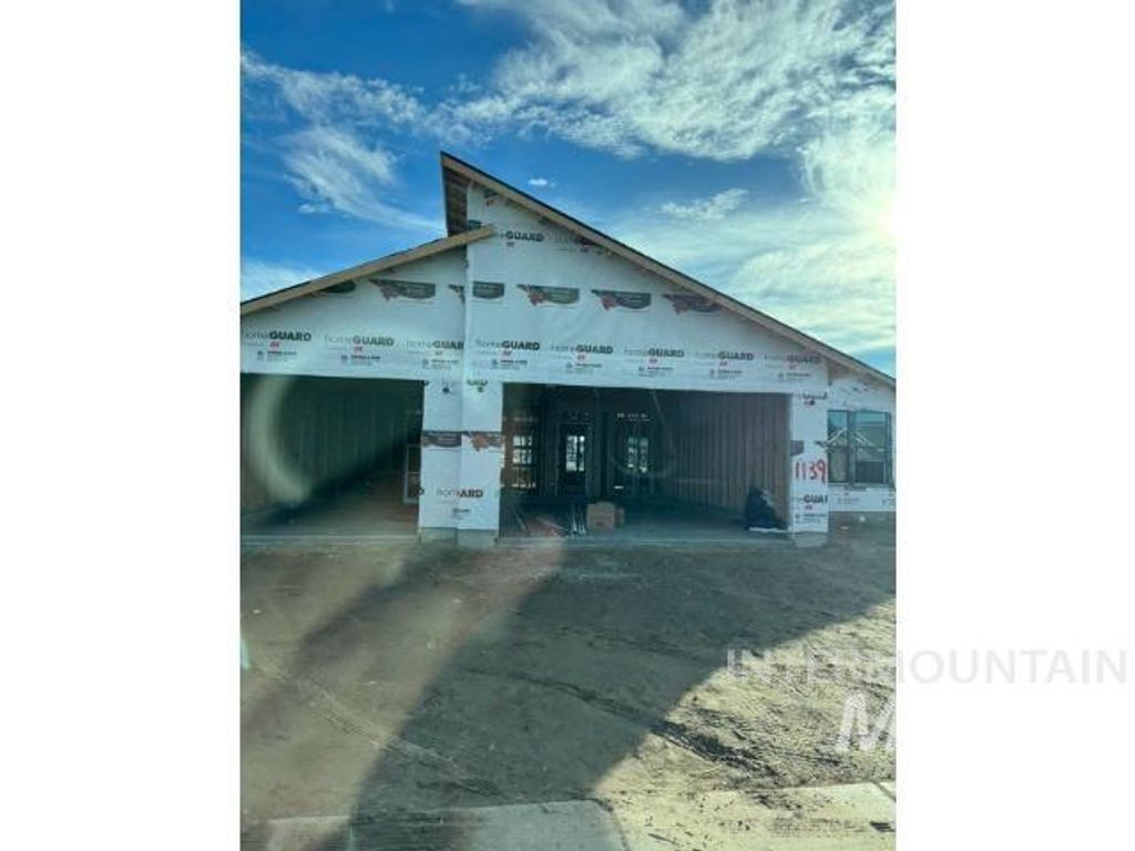 Photo of 1139 Frank Henry Rd, Twin Falls, ID 83301 (MLS # 98967174)