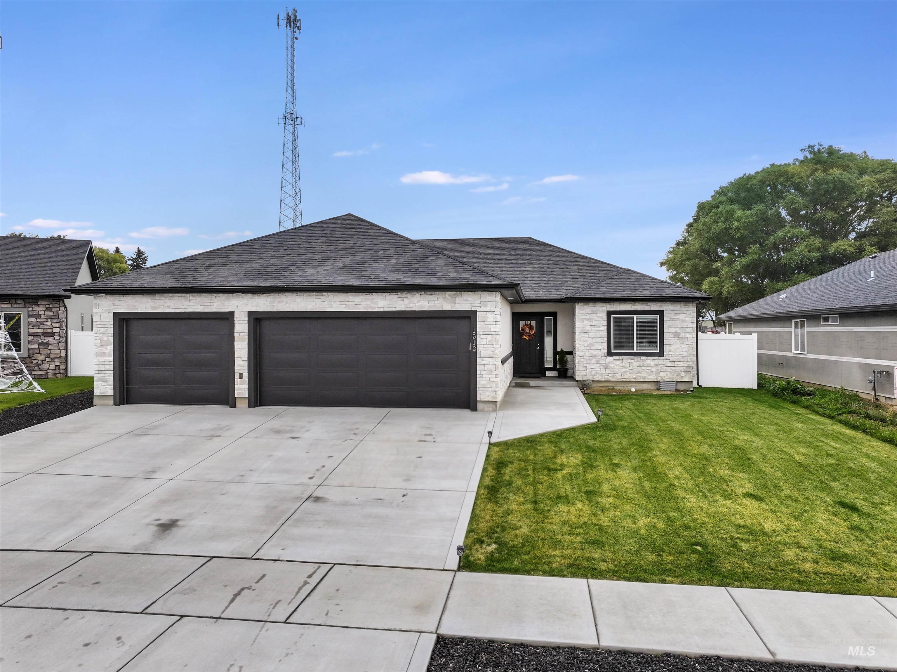 1512 Bird Farm Dr.