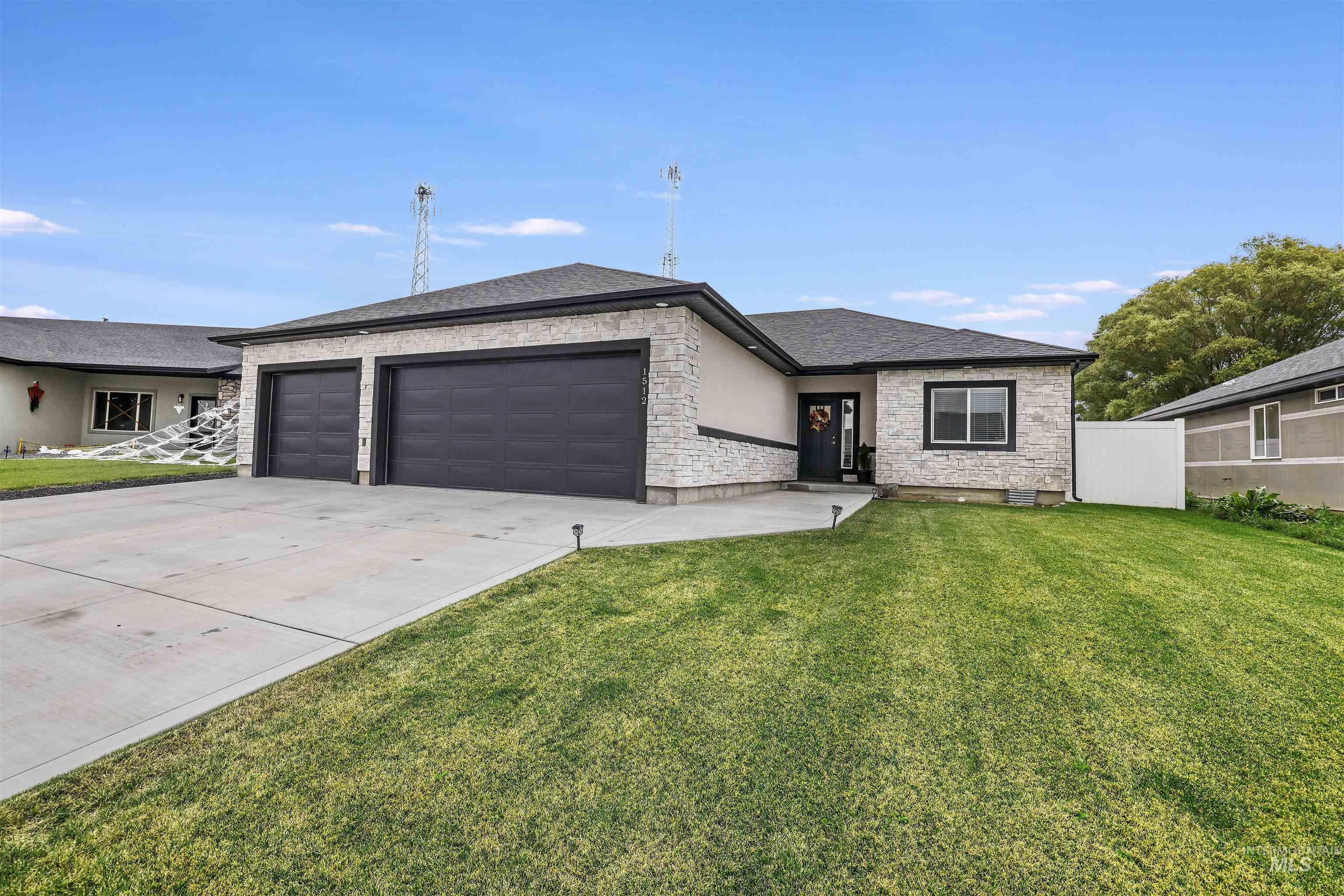 1512 Bird Farm Dr.