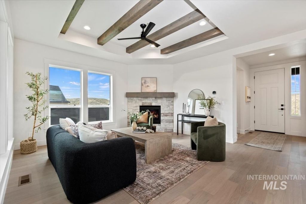 Photo of 5931 W Domford Ln, Eagle, ID 83616 (MLS # 98967716)