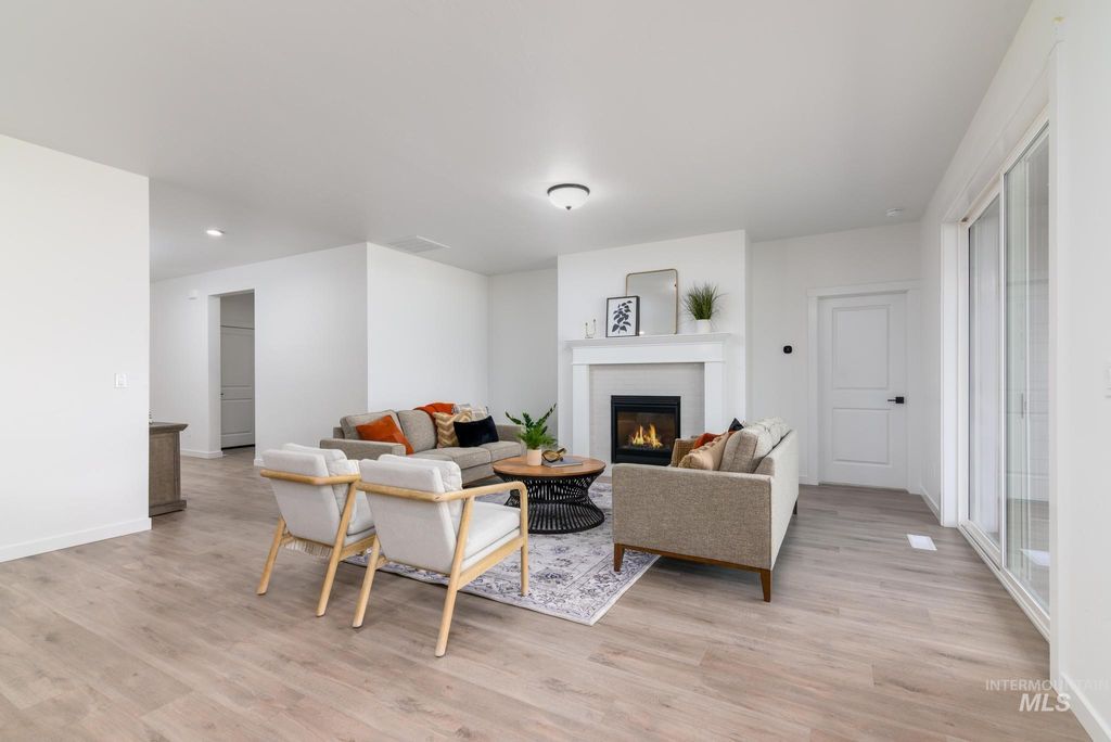 Photo of 9071 W Moon River Dr, Star, ID 83669 (MLS # 98974849)