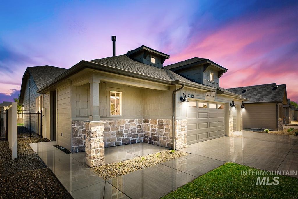 Photo of 7102 S Cascabel Lane, Meridian, ID 83642 (MLS # 98985702)