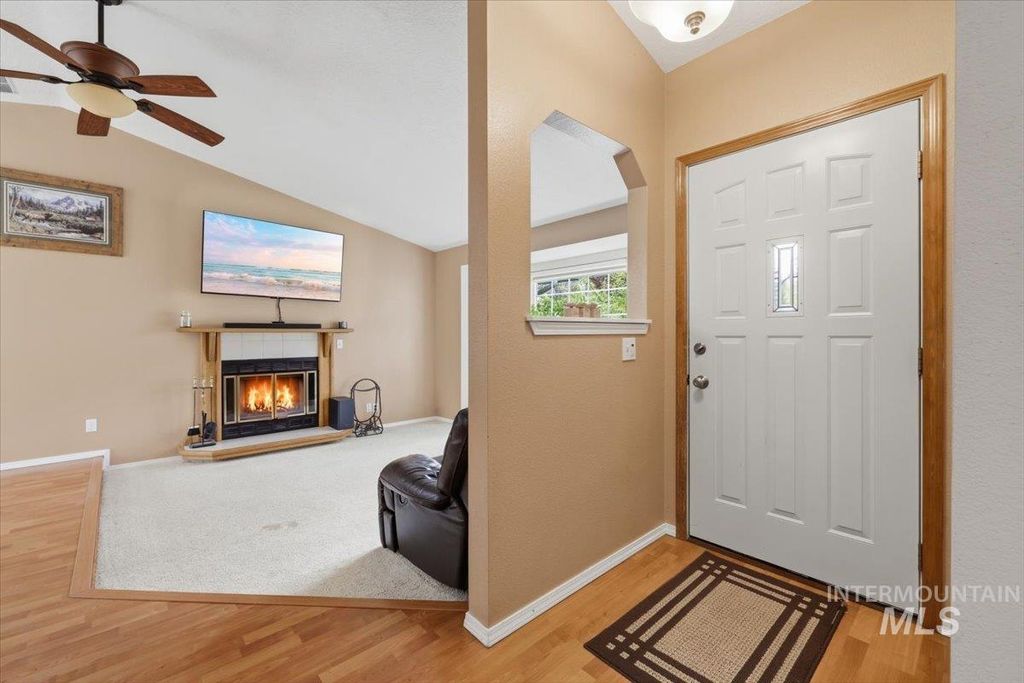 Photo of 7218 W Saxton Dr, Boise, ID 83714 (MLS # 98981723)