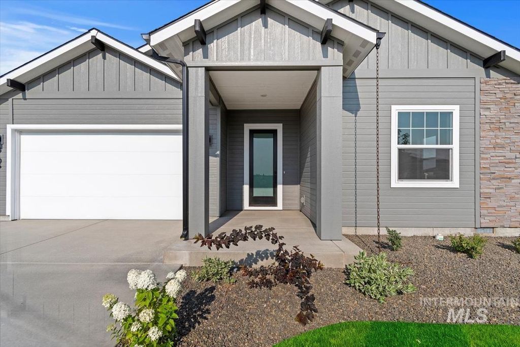 Photo of 2787 W Warlander St, Meridian, ID 83642 (MLS # 98977236)