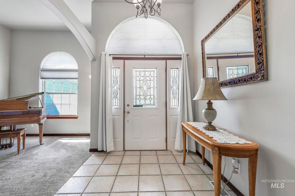 Photo of 1558 Brookside Loop, Twin Falls, ID 83301 (MLS # 98983546)