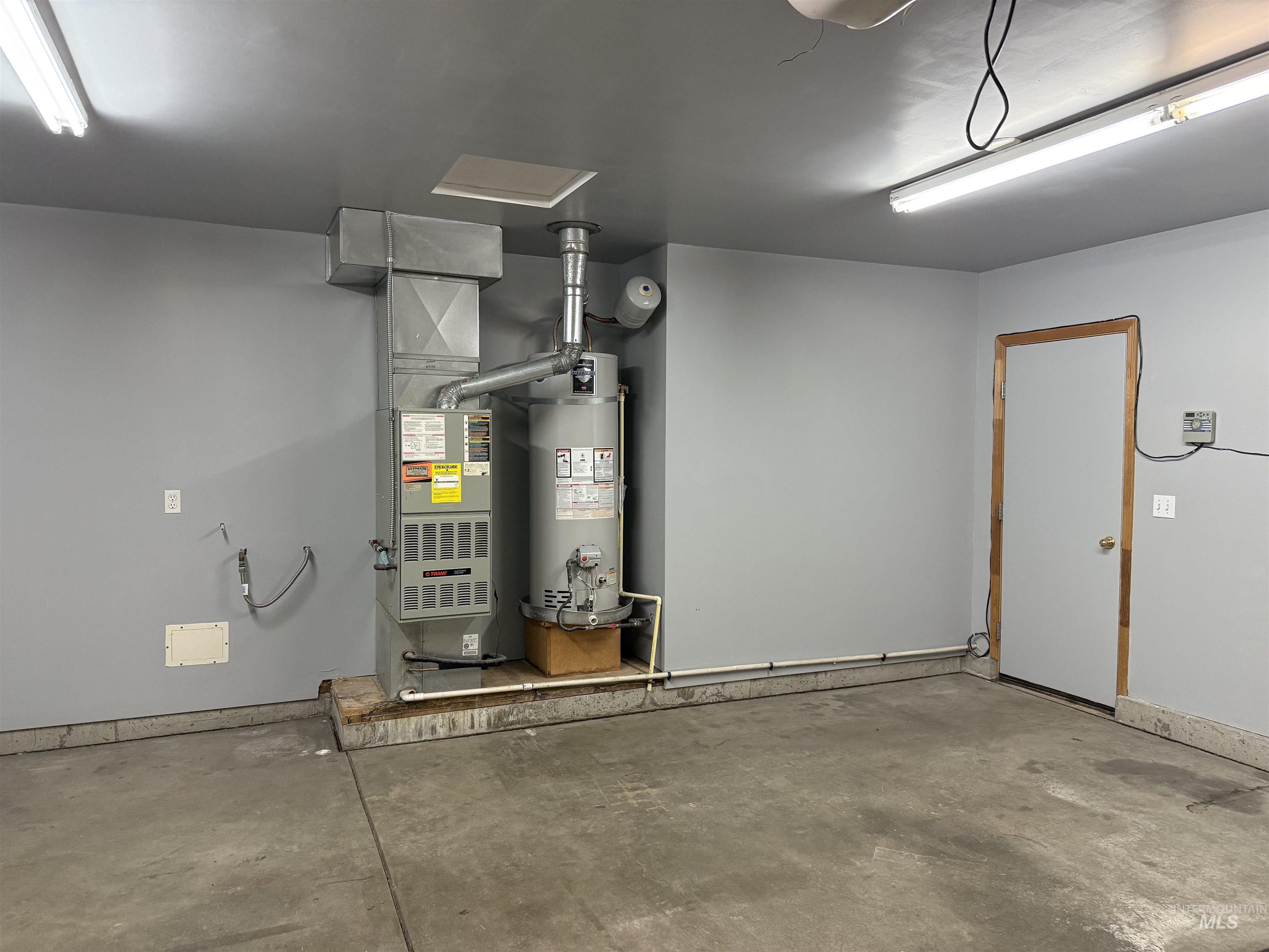 Meridian, Idaho 83646, United States, 3 Bedrooms Bedrooms, ,2 BathroomsBathrooms,Residential,Pending,118798