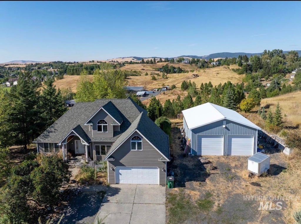Photo of 920 Public Ave, Moscow, ID 83843 (MLS # 98998426)
