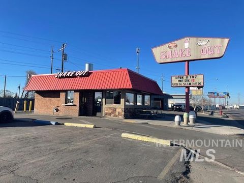 Photo of 1186 Kimberly Rd, Twin Falls, ID 83301 (MLS # 98933804)