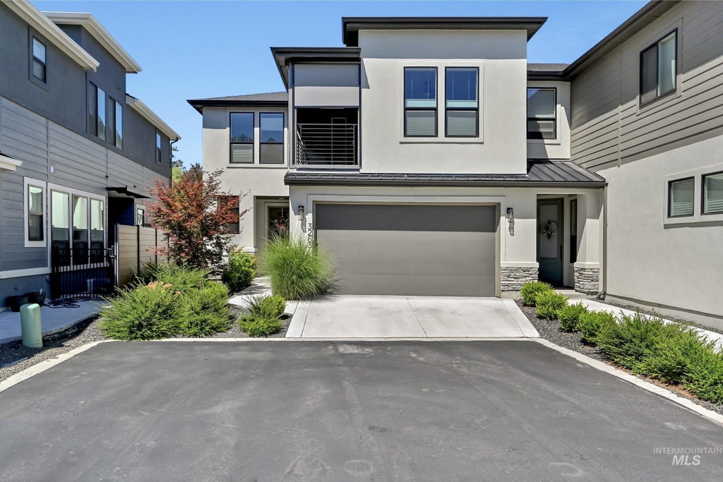 Photo of 3263 S Sedgebrook Ln, Eagle, ID 83616 (MLS # 98991360)