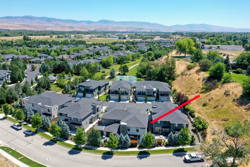 Photo of 3263 S Sedgebrook Ln, Eagle, ID 83616 (MLS # 98991360)
