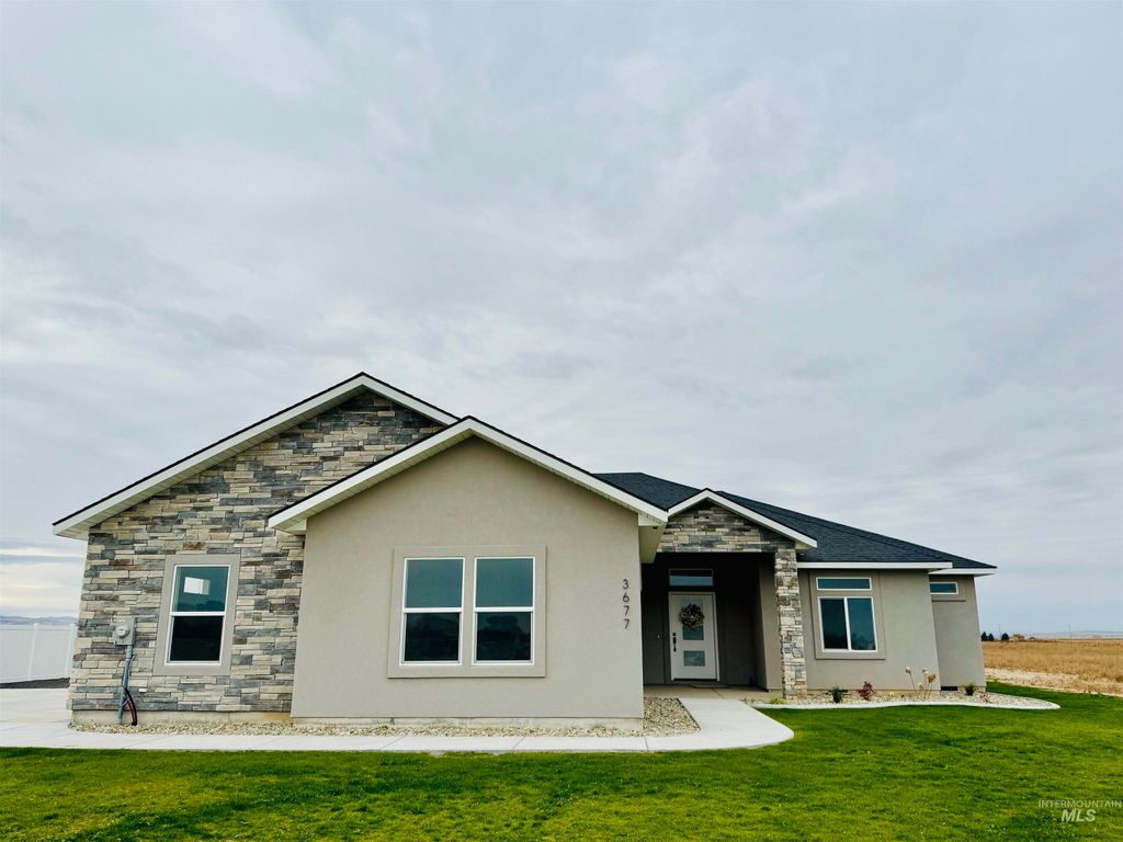 Photo of 3677 3735 N, Kimberly, ID 83341 (MLS # 98931470)