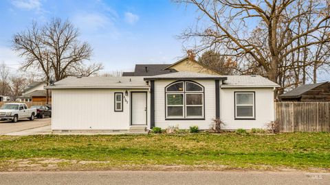 Photo of 2107 S Phillippi Street, Boise, ID 83705 (MLS # 98978851)