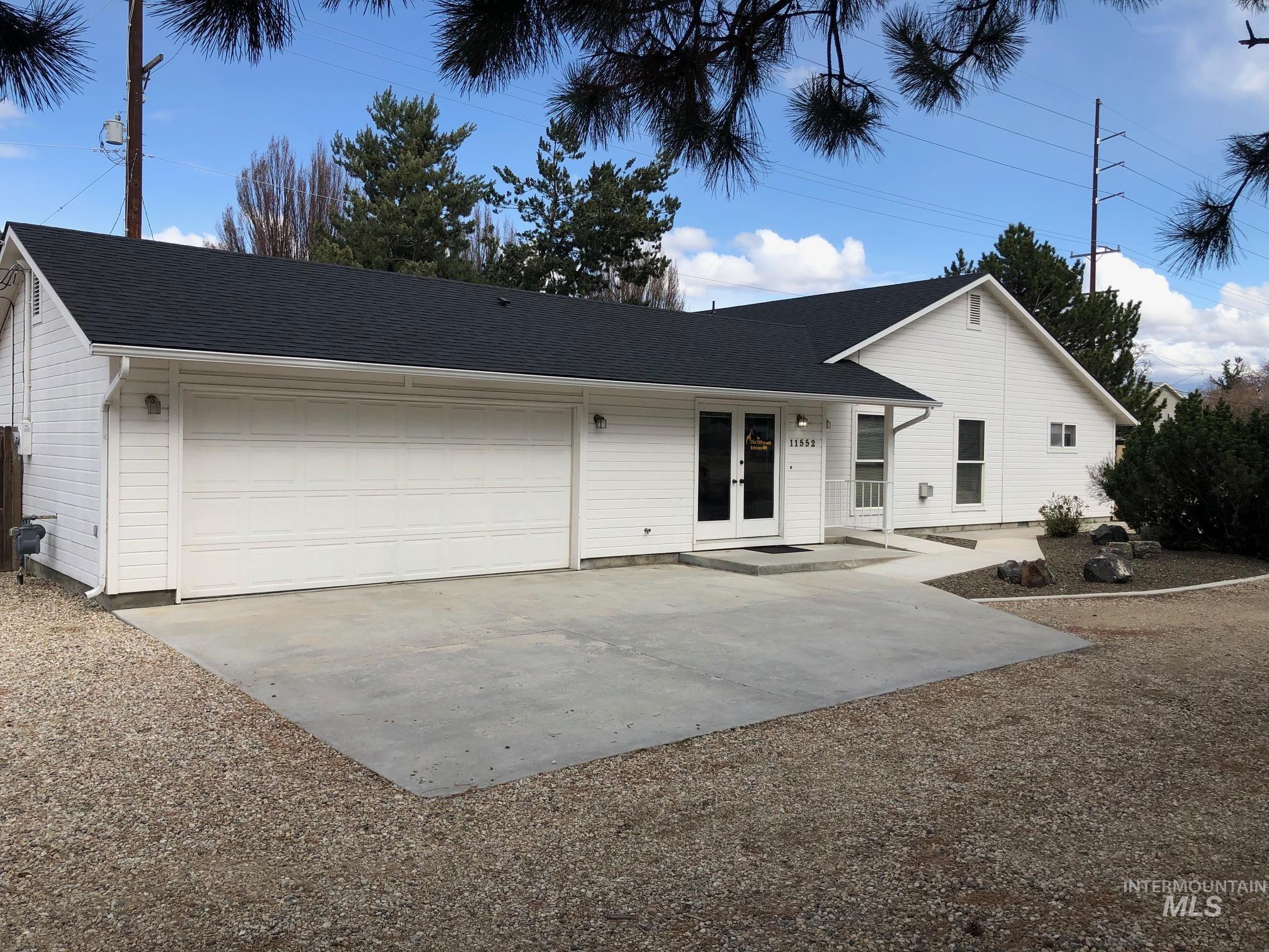 11552 W State Street