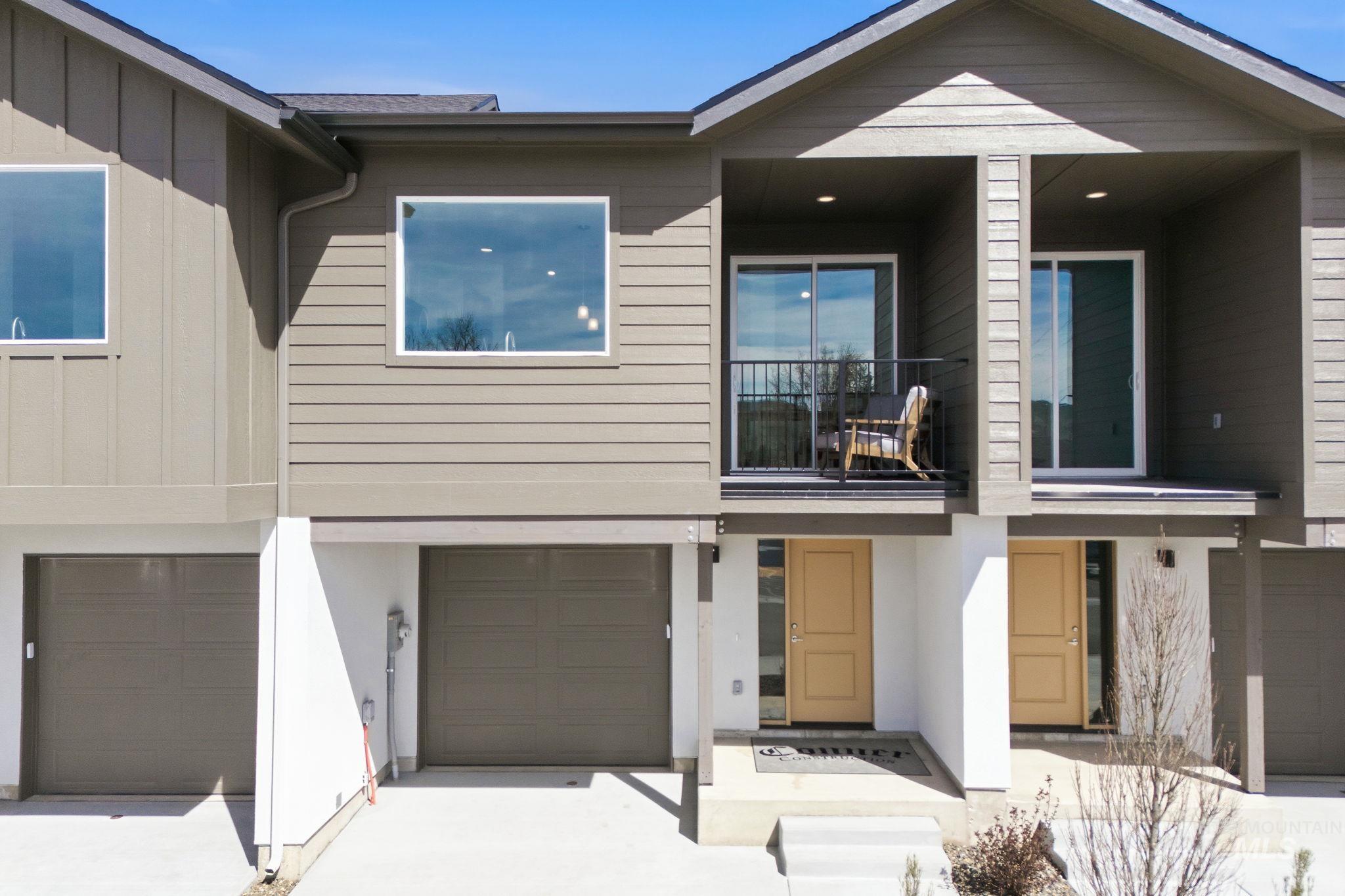 520 Diamond Ln.