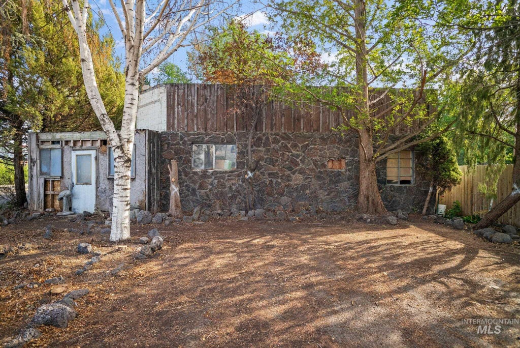 Photo of 368 N Idaho St, Wendell, ID 83355 (MLS # 99002005)