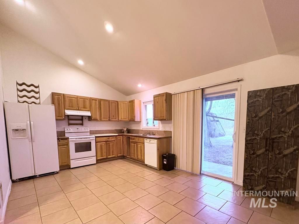 Photo of 104 N Hornet Creek Street, Council, ID 83612 (MLS # 98969595)