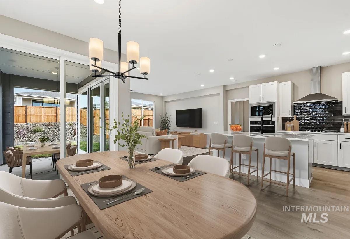 12212 S Connection Ln