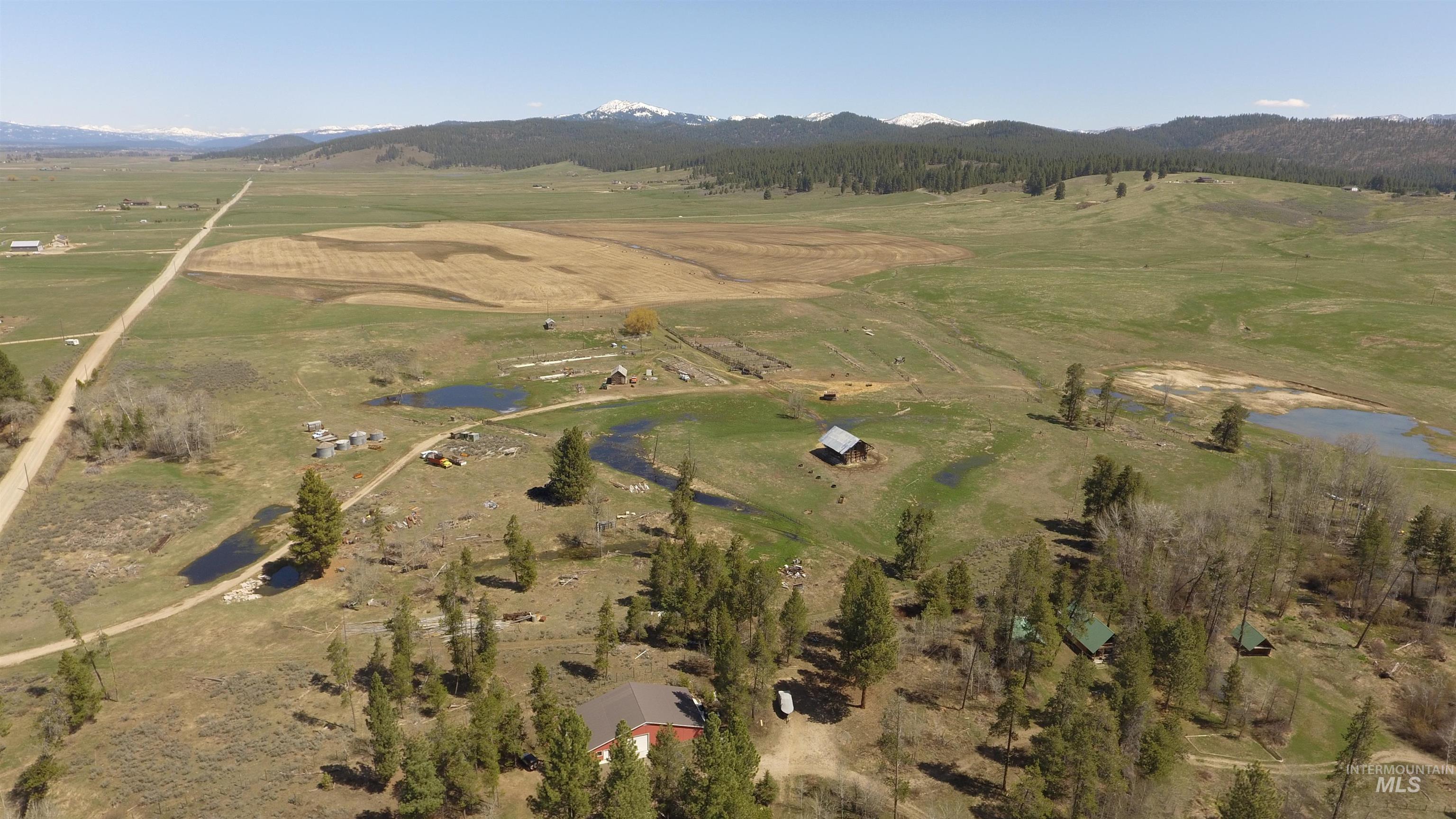 408 Gold Fork Rd (250 Acres)