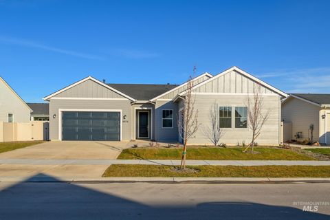 Photo of 1120 W Switchgrass Dr, Meridian, ID 83642 (MLS # 98971441)
