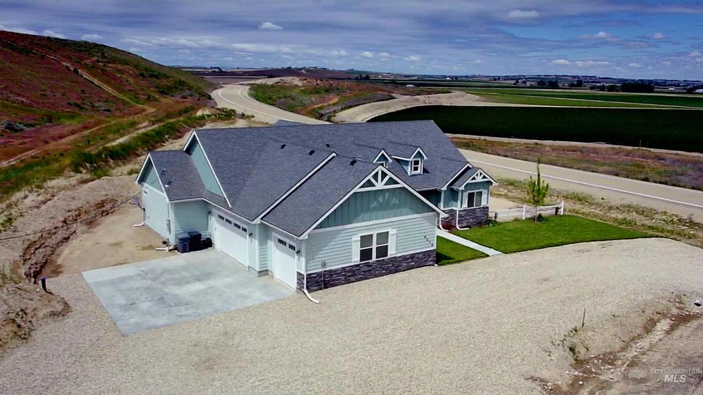 Photo of 9279 Rolling Hills Ct, Nampa, ID 83686 (MLS # 98984282)