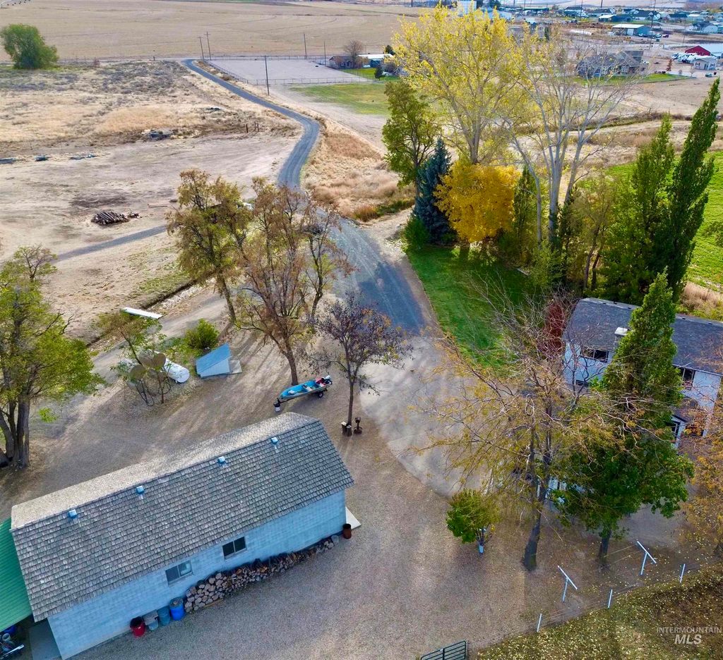 Photo of 6712 Stagecoach Rd, Nampa, ID 83686 (MLS # 98937048)
