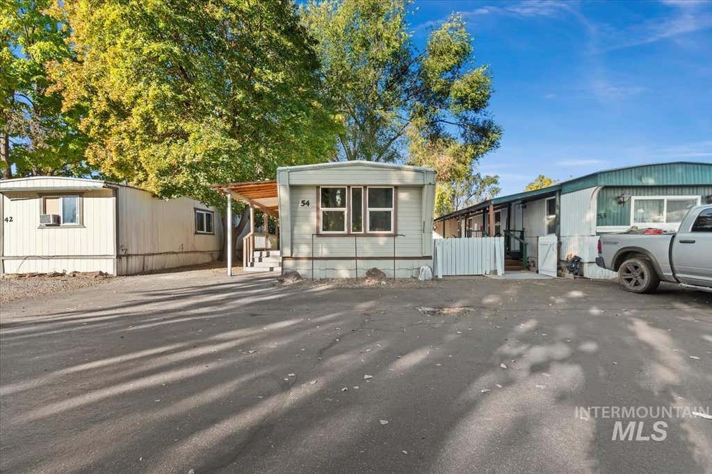 Photo of 571 Caldwell Blvd #Trlr 54, Nampa, ID 83651 (MLS # 98986951)
