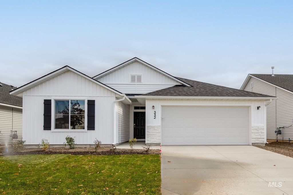 Photo of 332 N Madrone Ave, Kuna, ID 83634 (MLS # 98965258)