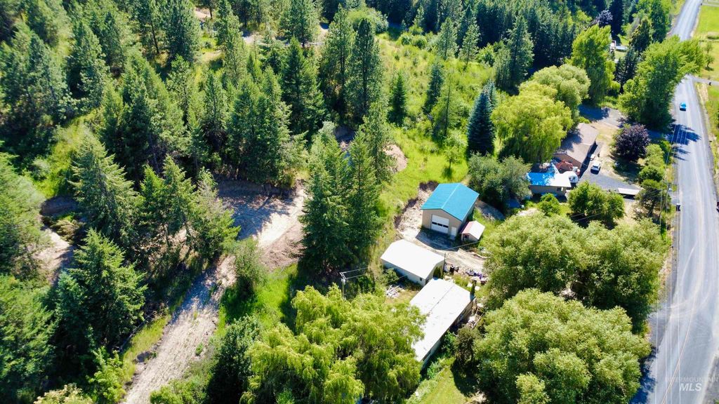 Photo of 1111 Wallen Road, Moscow, ID 83843 (MLS # 98953553)
