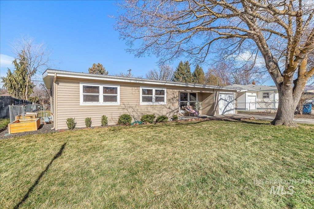 Photo of 1910 W Lemhi St, Boise, ID 83705 (MLS # 98974467)