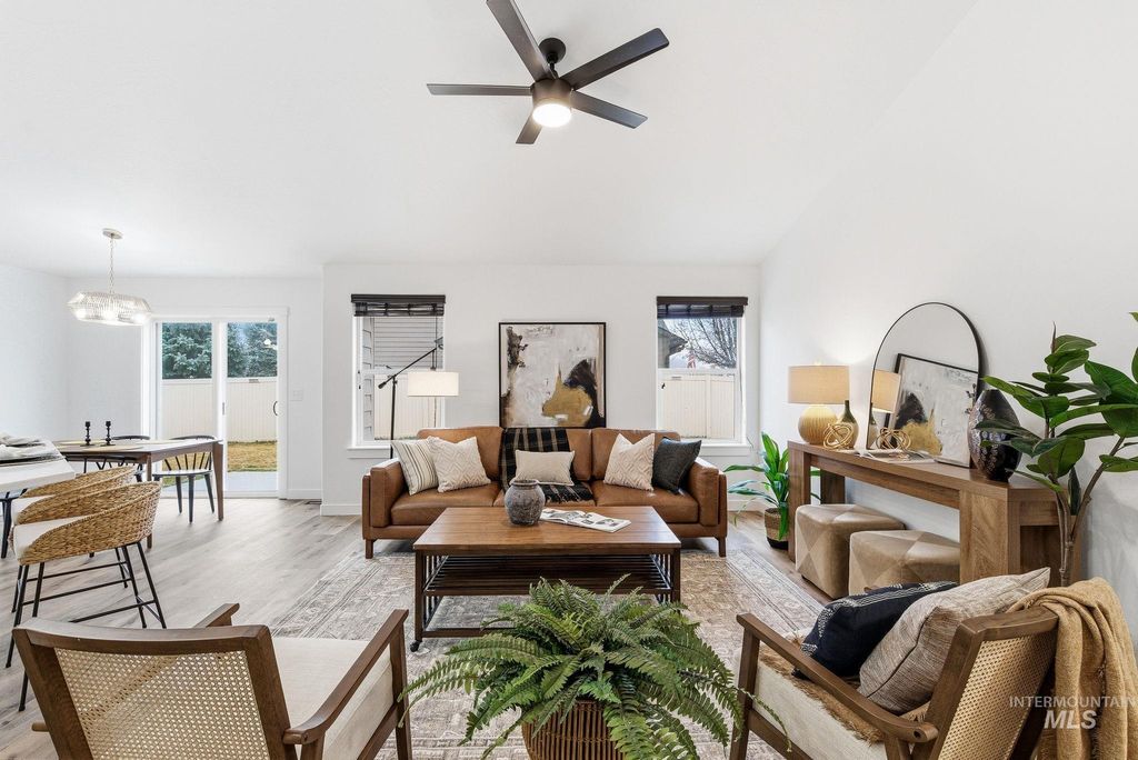 Photo of 19359 Warbler Way, Caldwell, ID 83605 (MLS # 98971902)