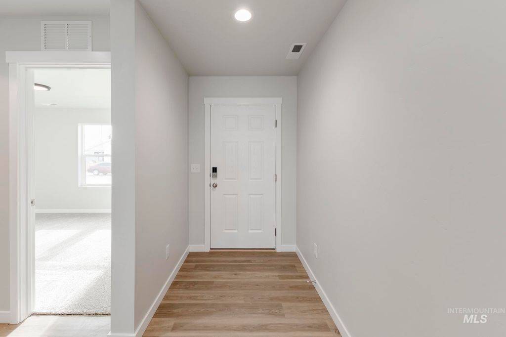 Photo of 3788 E Syracuse St, Nampa, ID 83686 (MLS # 98965356)