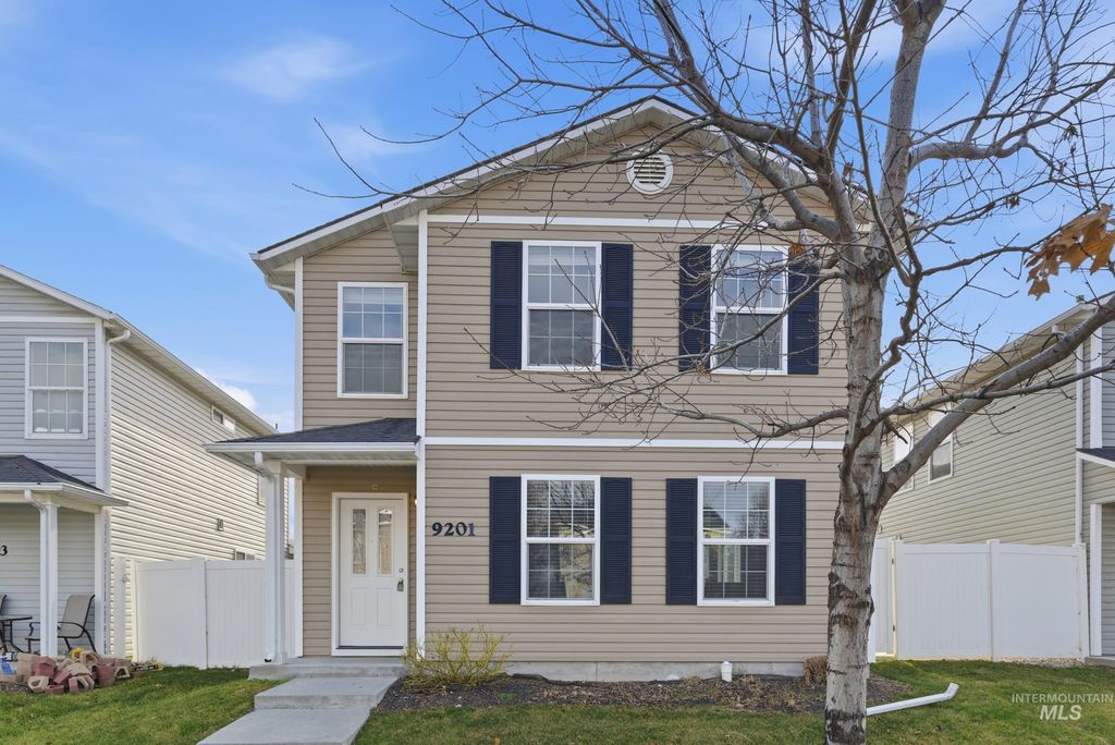 Photo of 9201 W Shelterwood Drive, Boise, ID 83709 (MLS # 98970381)