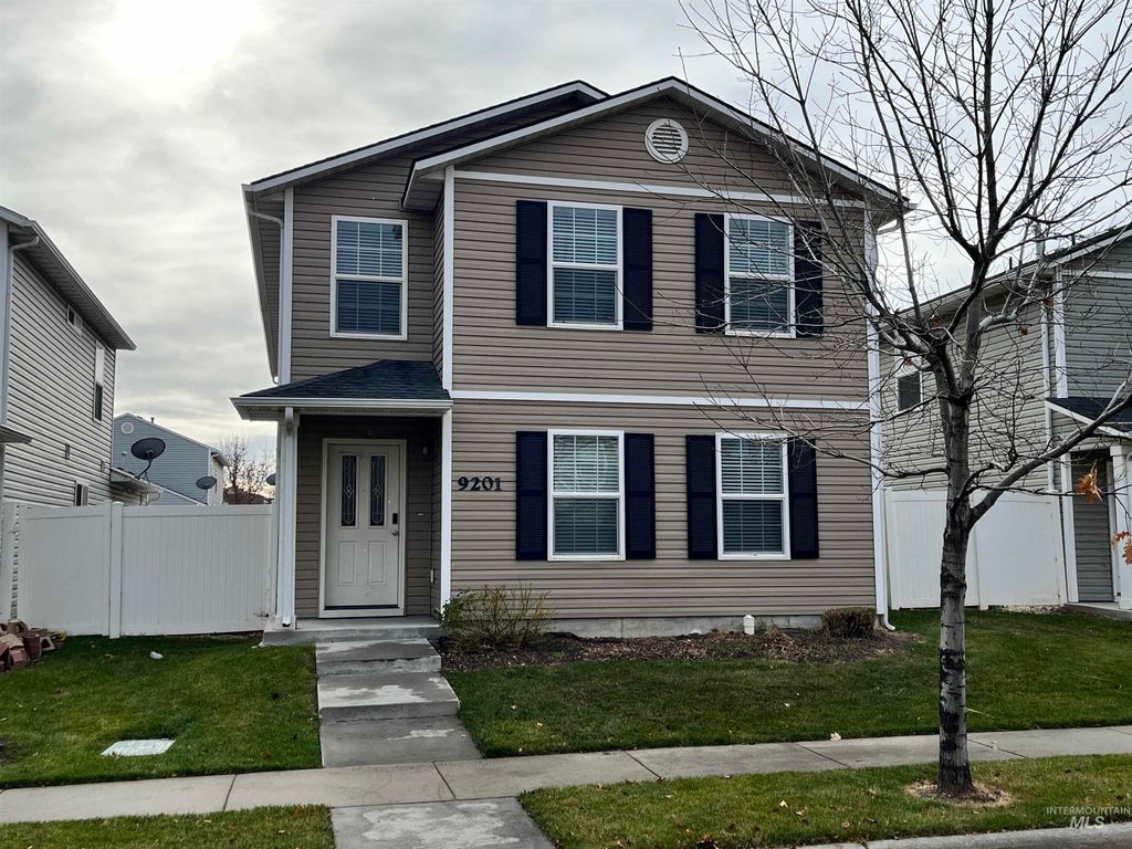 Photo of 9201 W Shelterwood Drive, Boise, ID 83709 (MLS # 98970381)