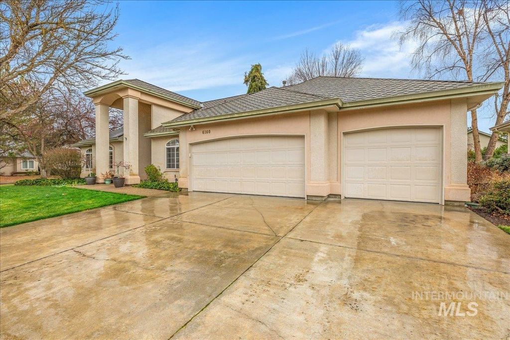 Photo of 6160 N Fountain Ln, Garden City, ID 83714 (MLS # 98970176)