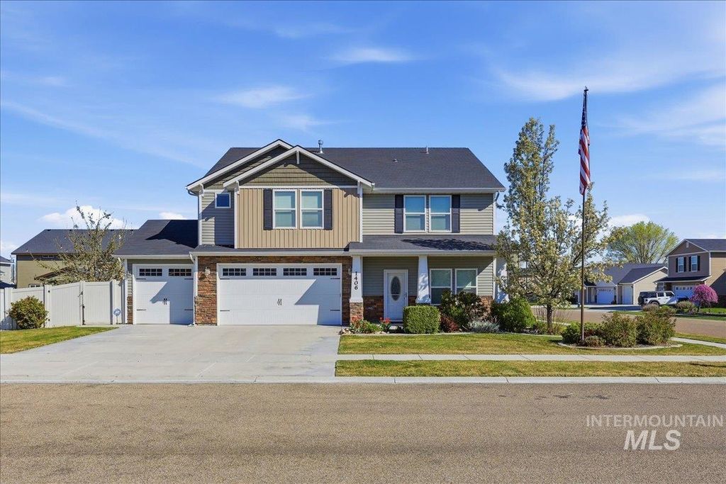 Photo of 1406 W Crystal Falls Ave, Nampa, ID 83651 (MLS # 98981304)