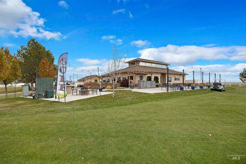 Photo of 4035 N 2300 E, Filer, ID 83301 (MLS # 98951133)