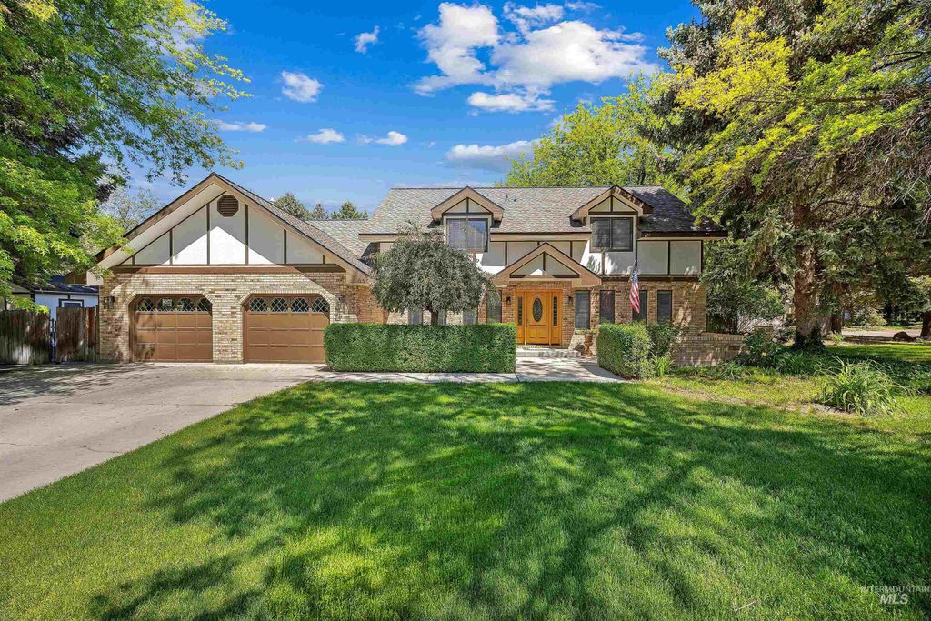 Photo of 12474 W Ginger Creek Drive, Boise, ID 83713 (MLS # 98986211)