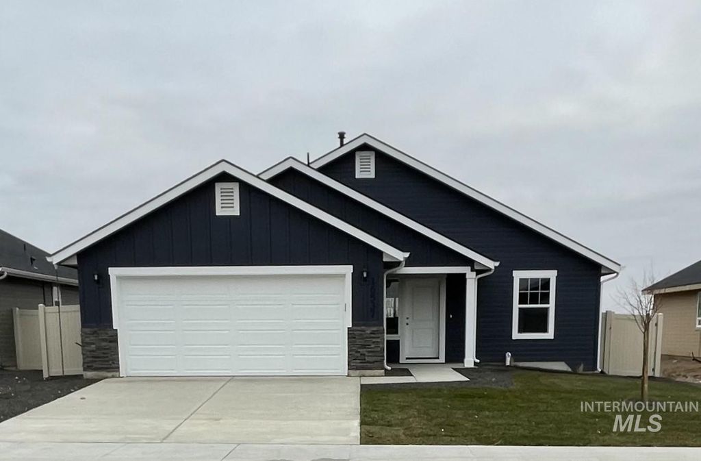Photo of 4411 Solitude Way, Caldwell, ID 83605 (MLS # 98967317)