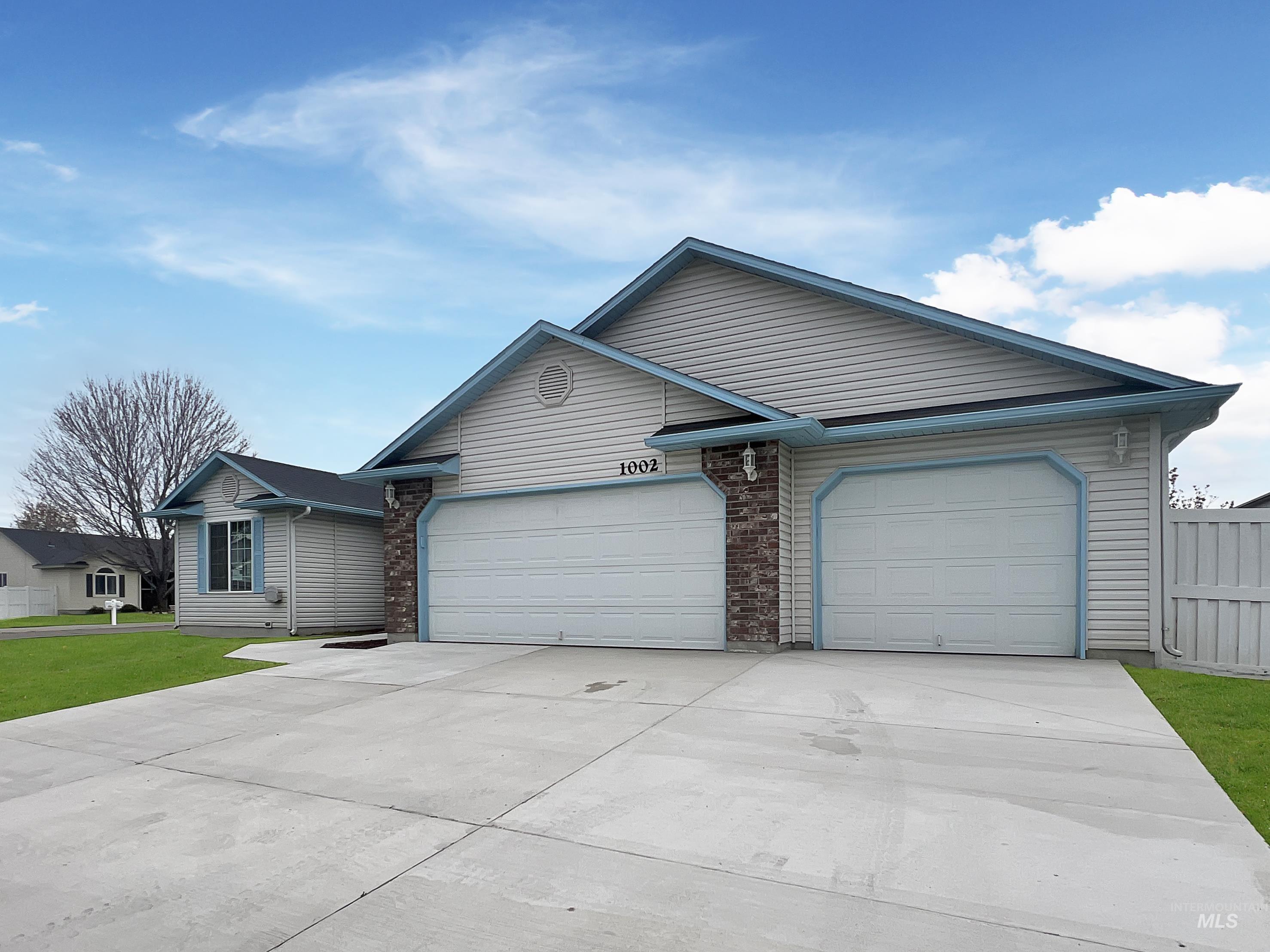 Fruitland, Idaho 83619, United States, 3 Bedrooms Bedrooms, ,2 BathroomsBathrooms,Residential,Pending,109360